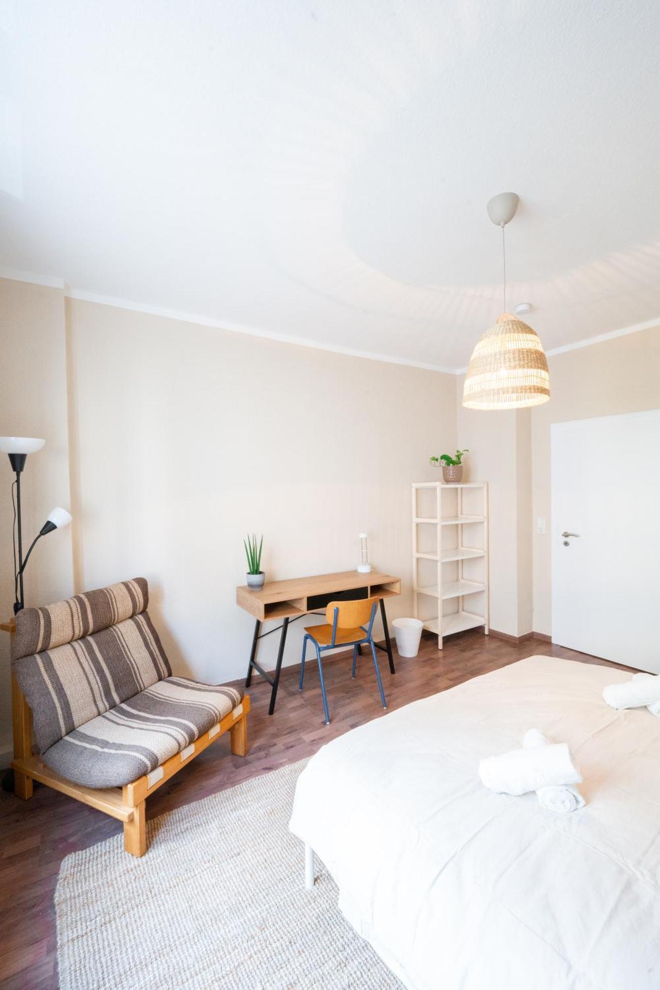 -Super Zentrales Zimmer- Direkt An Der Lutter! Bielefeld Exteriör bild